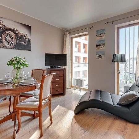 Flatbook - City Center Apartments Dwie Motlawy 그단스크 외부 사진
